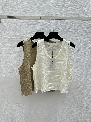 Sweater from Scarlettluxury