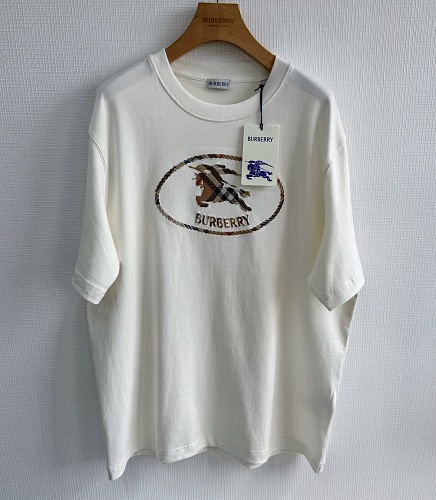 Tee from Scarlettluxury