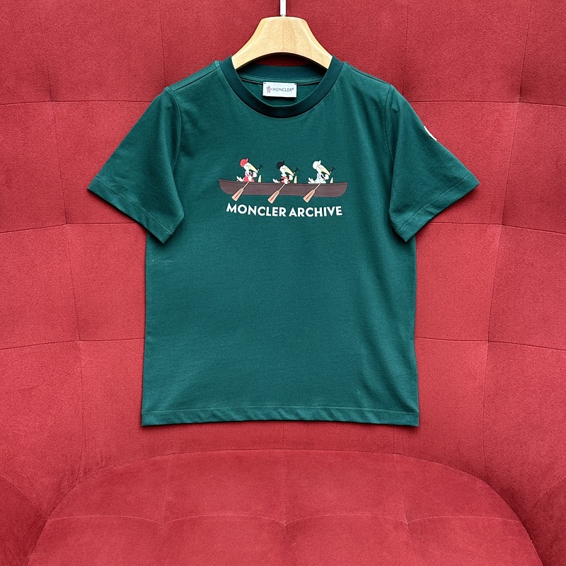 Tee from Scarlettluxury