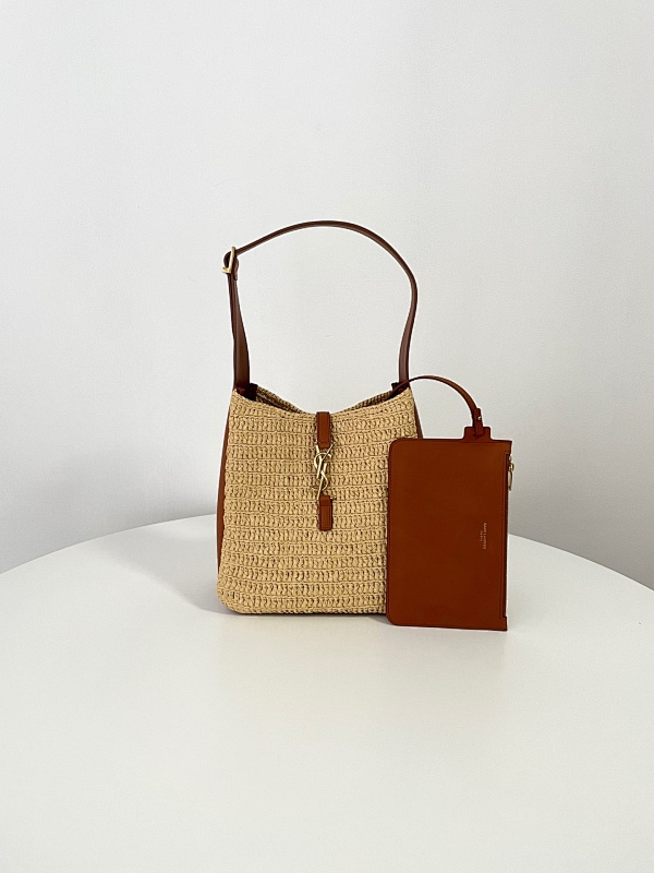 Shoulder bag from Scarlettluxury
