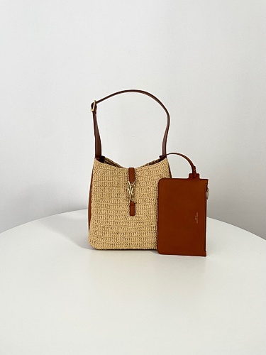 Shoulder bag from Scarlettluxury