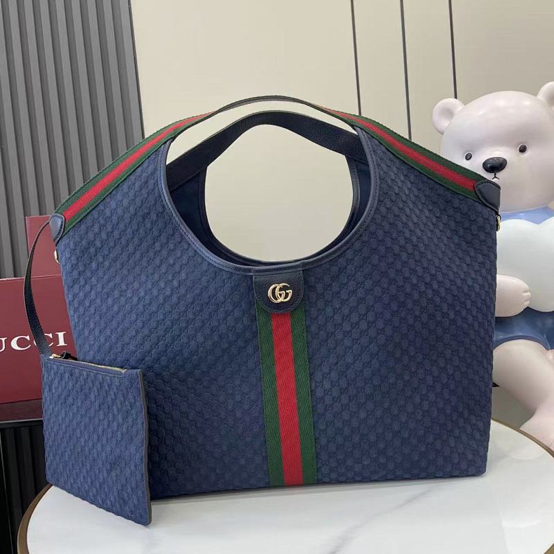 Gucci clutch