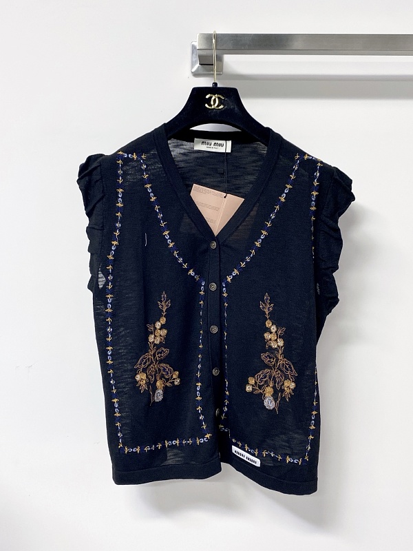 Vest from Scarlettluxury