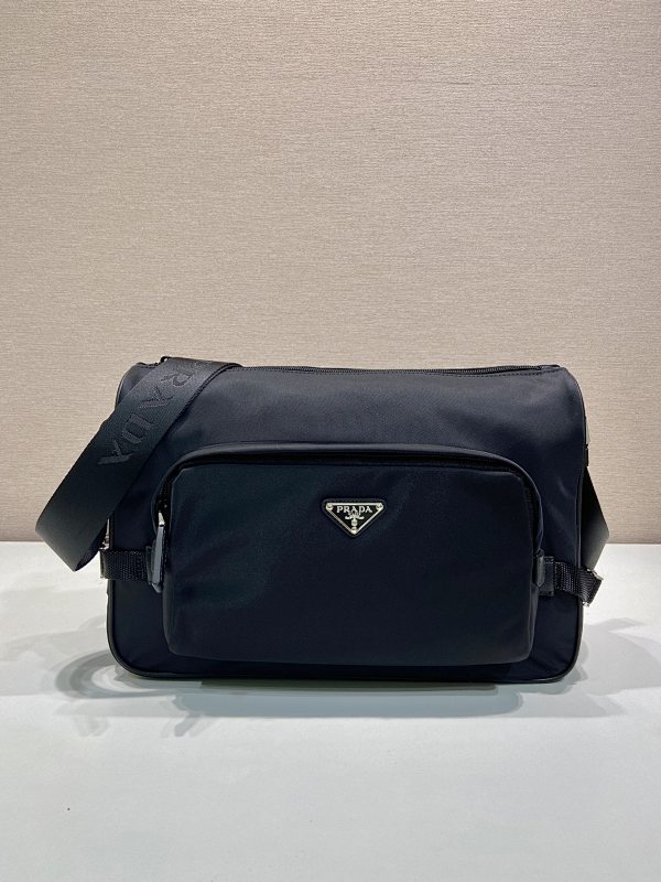 Messenger bag from Scarlettluxury