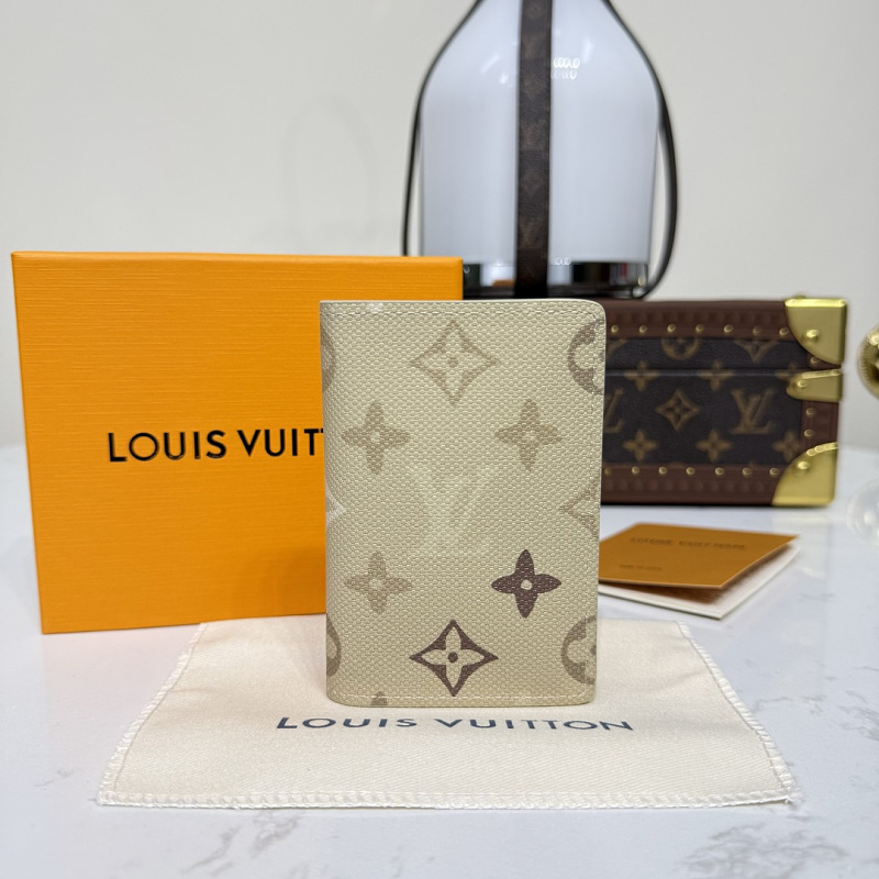 Louis Vuitton card holder