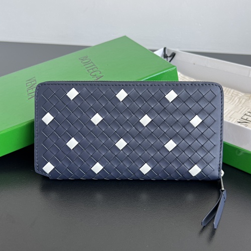 Wallet from Scarlettluxury