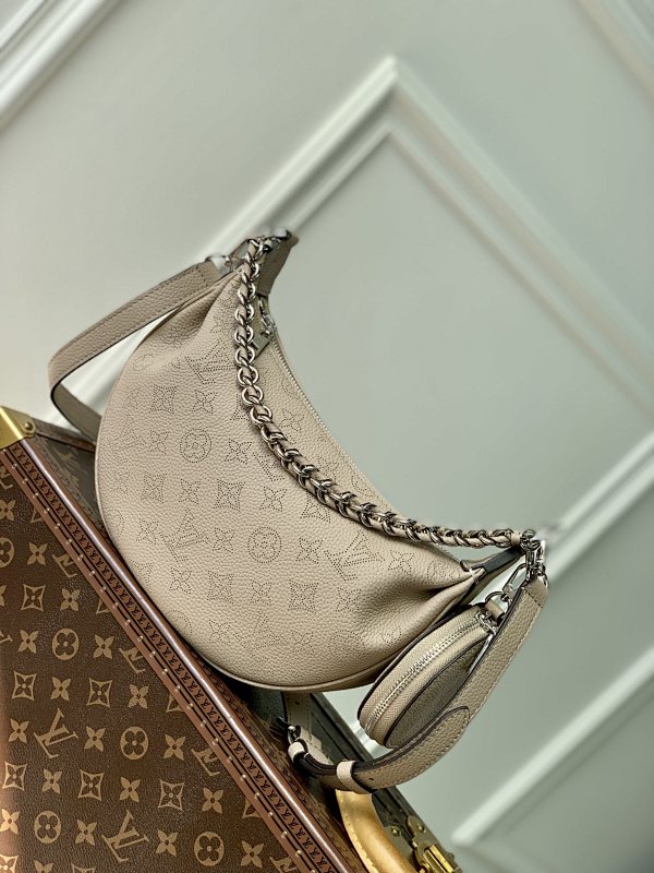 Crossbody bag from Scarlettluxury