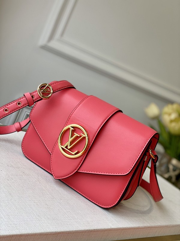 Louis Vuitton belt