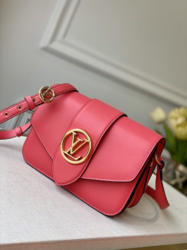 Louis Vuitton belt