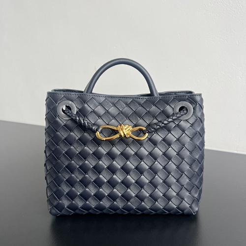 Crossbody bag from Scarlettluxury