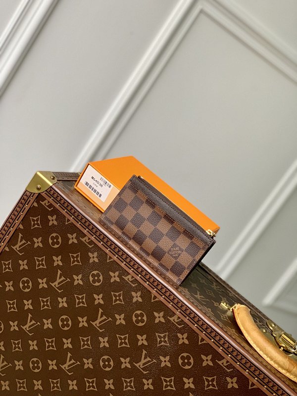 Louis Vuitton card holder