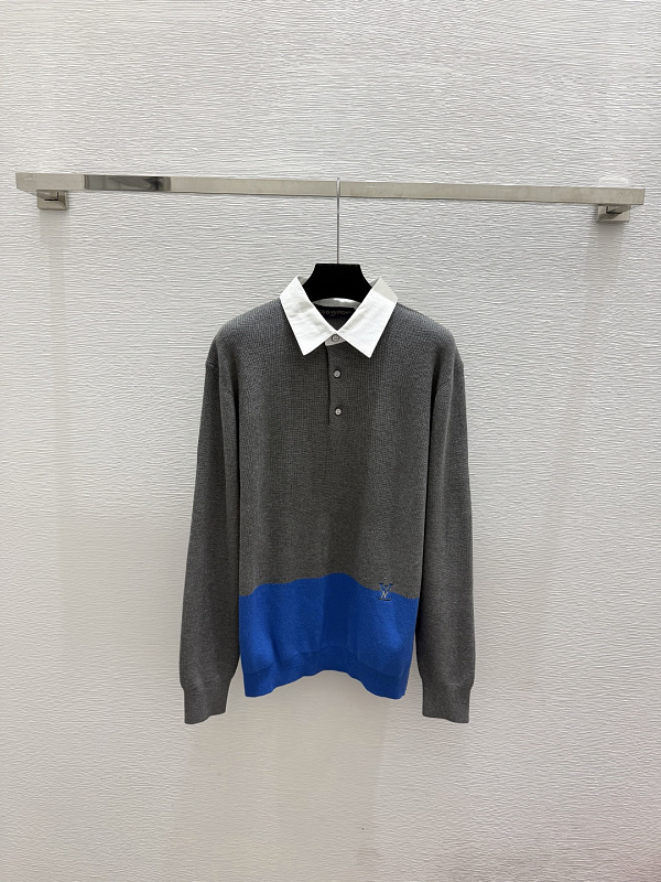 Sweater from Scarlettluxury
