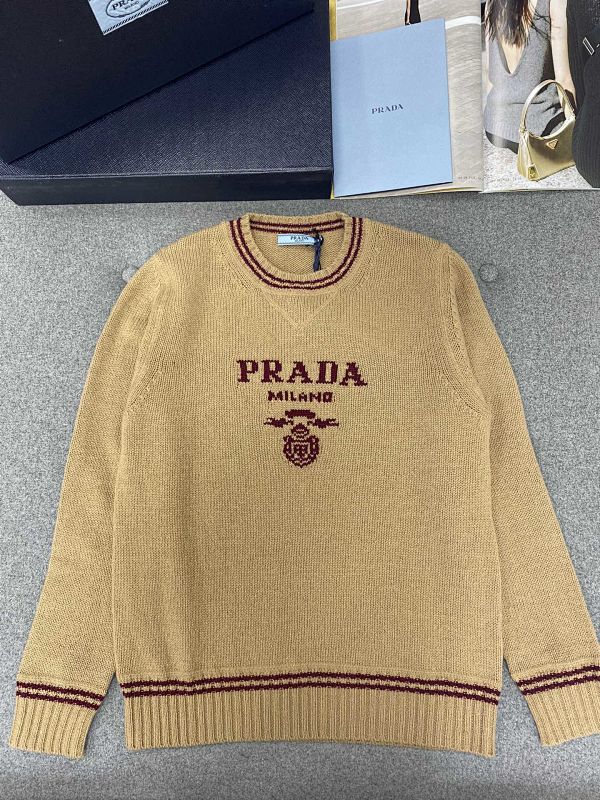 Sweater from Scarlettluxury