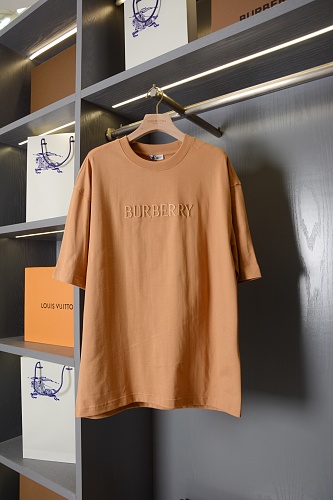 Tee from Scarlettluxury