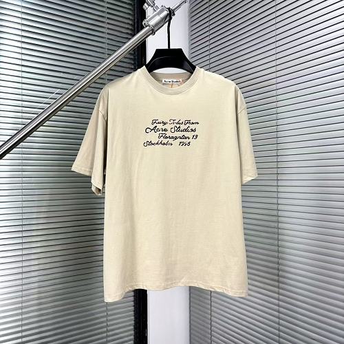 Tee from Scarlettluxury