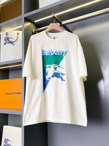 Tee from Scarlettluxury