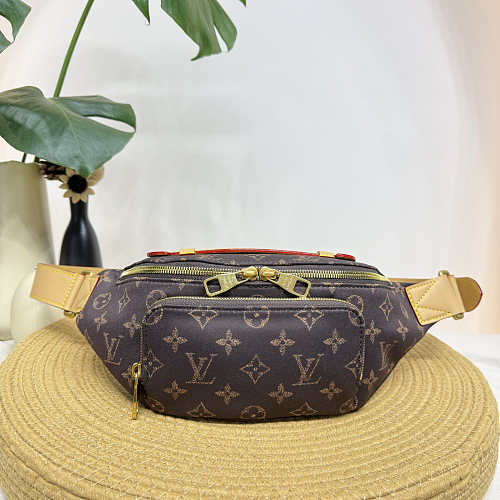 Louis Vuitton crossbody bag