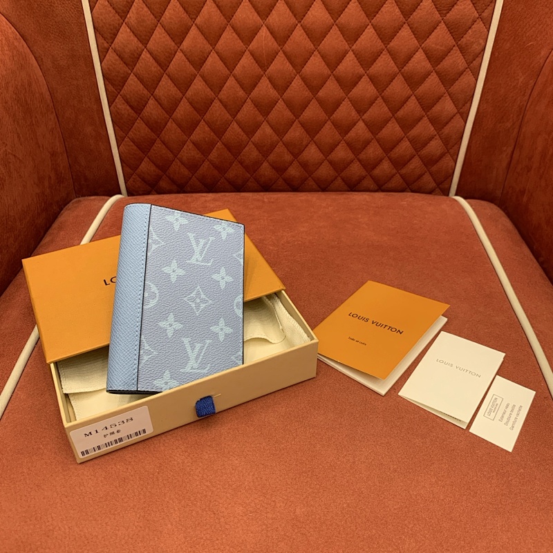 Louis Vuitton card holder