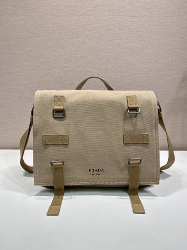 Messenger bag from Scarlettluxury