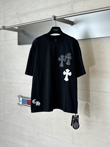 Tee from Scarlettluxury