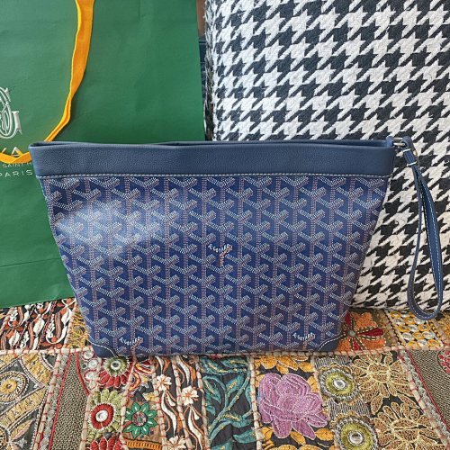 Goyard clutch