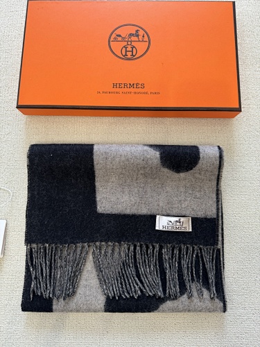 Scarf from Scarlettluxury