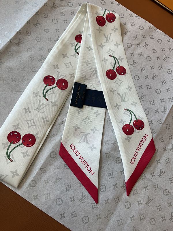 Louis Vuitton jeans
