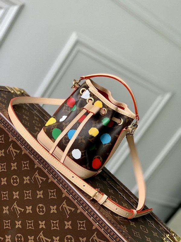 Louis Vuitton bag