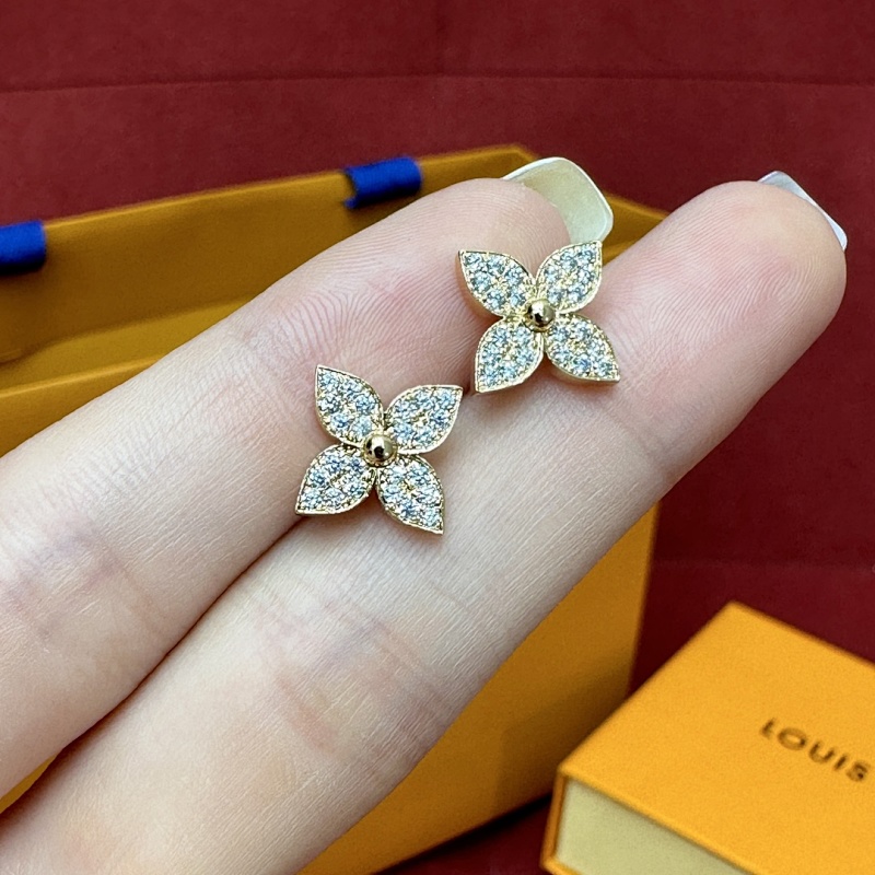 Earrings from Scarlettluxury