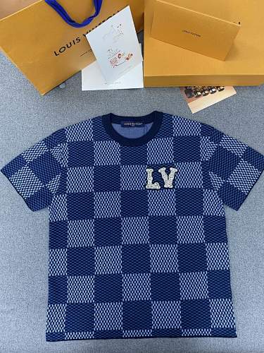 Tee from Scarlettluxury