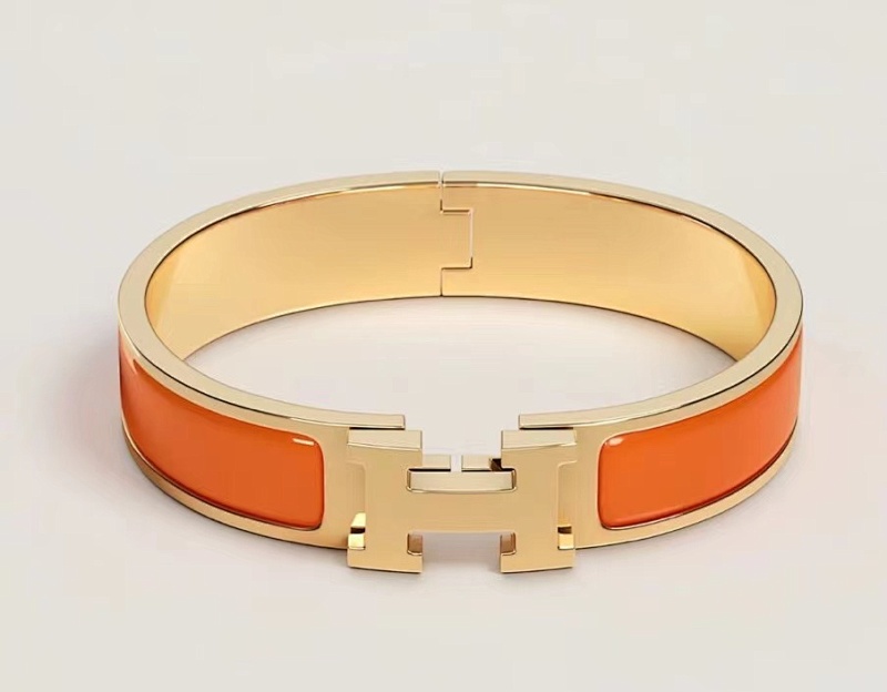 Bracelet from Scarlettluxury