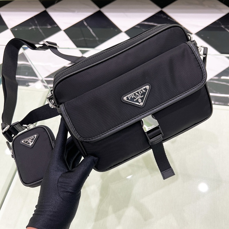Messenger bag from Scarlettluxury