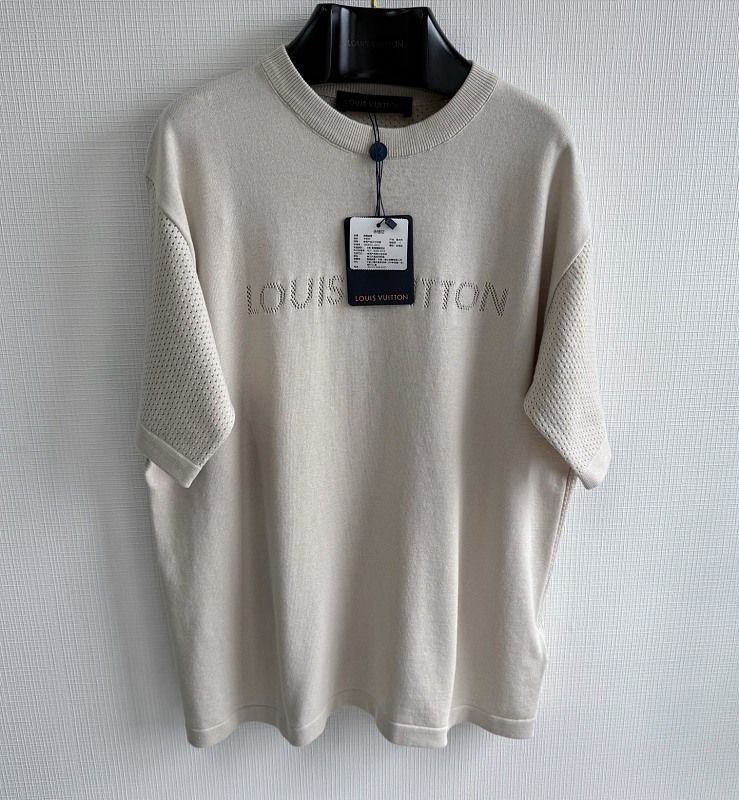 Sweater from Scarlettluxury