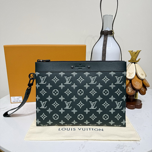 Louis Vuitton clutch