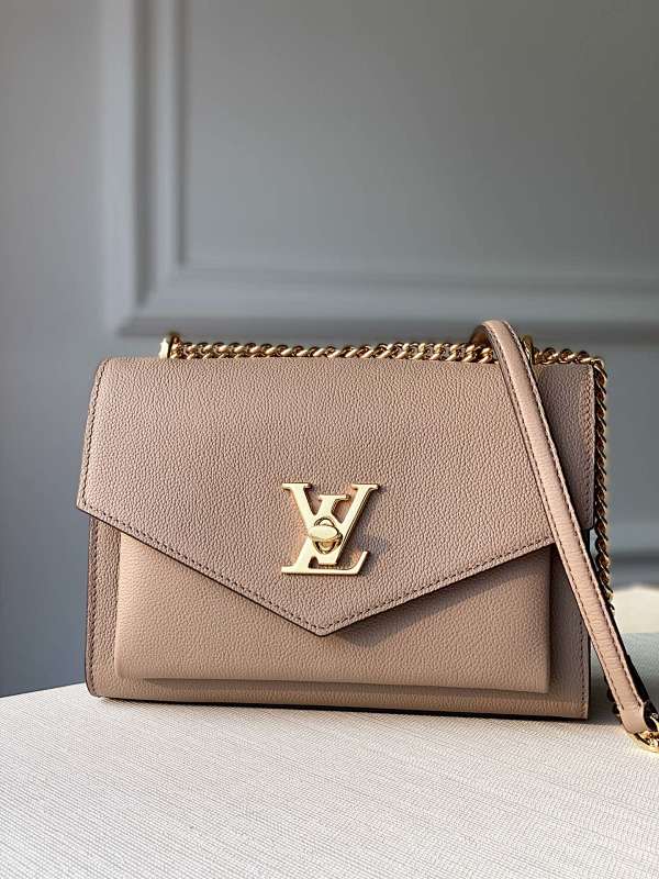 Louis Vuitton crossbody bag
