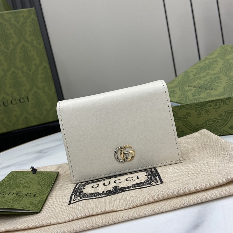 Card holder from Scarlettluxury