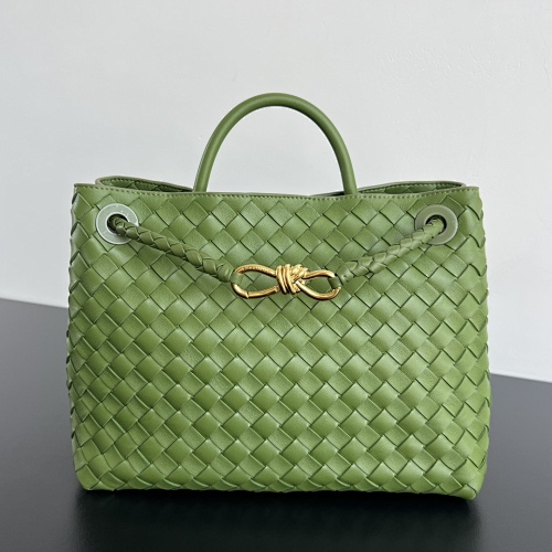 Crossbody bag from Scarlettluxury