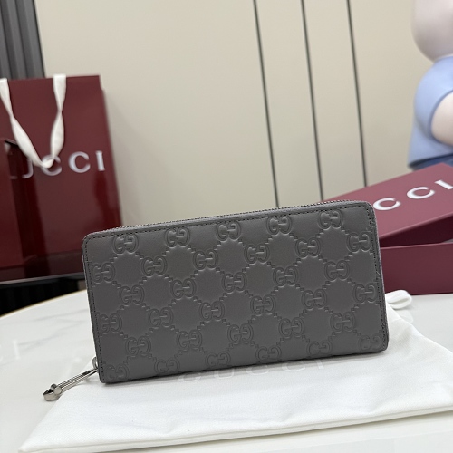 Wallet from Scarlettluxury