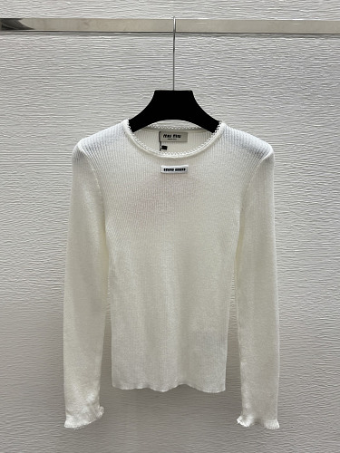 Sweater from Scarlettluxury