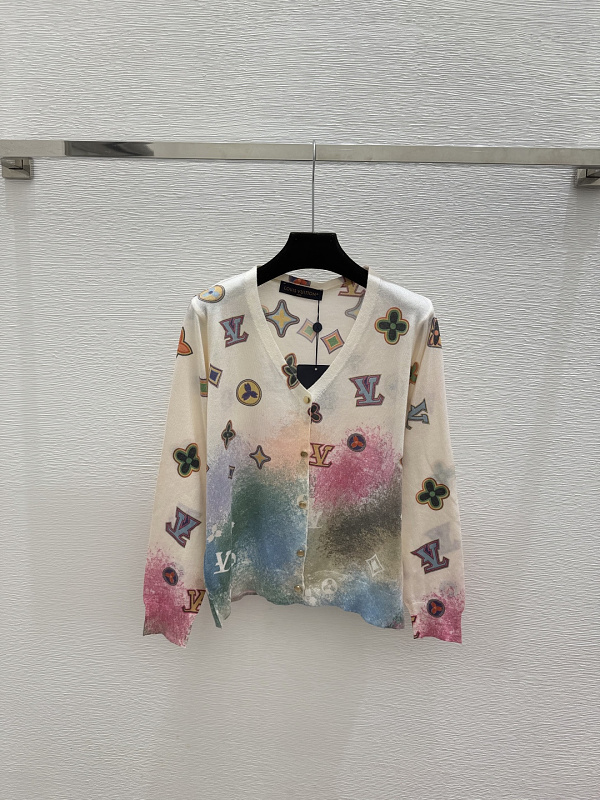 Sweater from Scarlettluxury