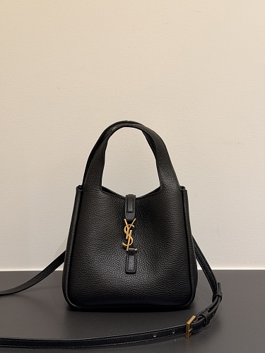 Crossbody bag from Scarlettluxury