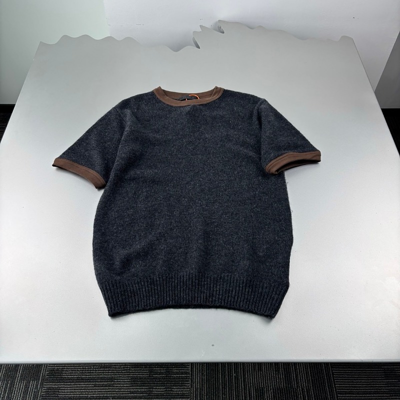 Tee from Scarlettluxury