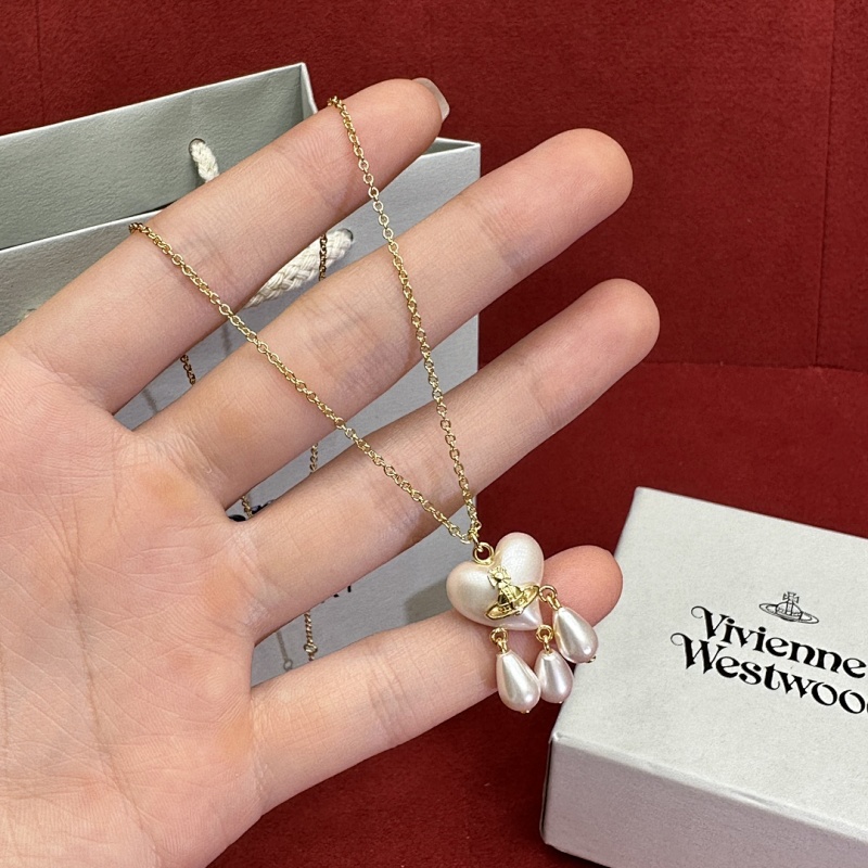 Necklace from Scarlettluxury