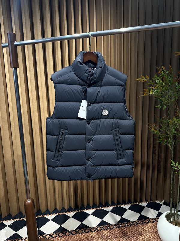 Down jacket from Scarlettluxury