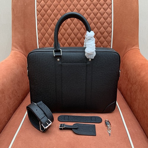 Louis Vuitton crossbody bag