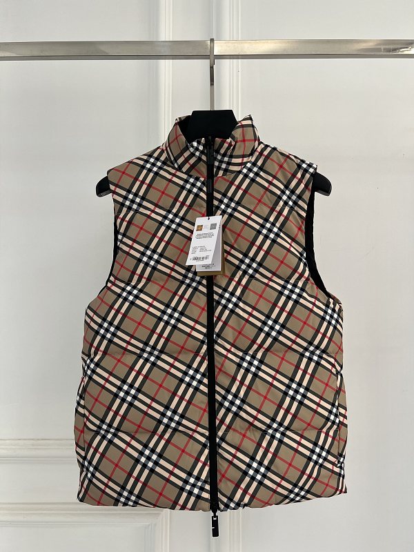 Down jacket from Scarlettluxury