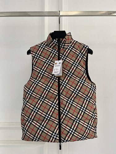 Down jacket from Scarlettluxury