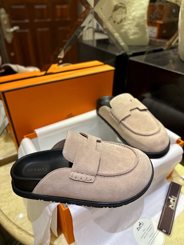Slides from Scarlettluxury