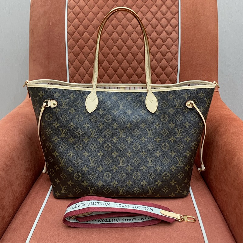 Louis Vuitton shopping bag