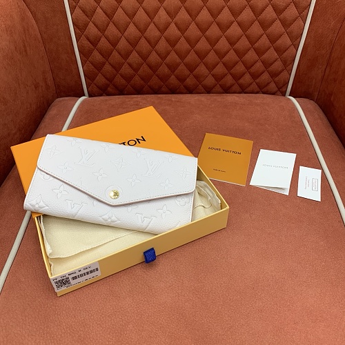 Louis Vuitton clutch